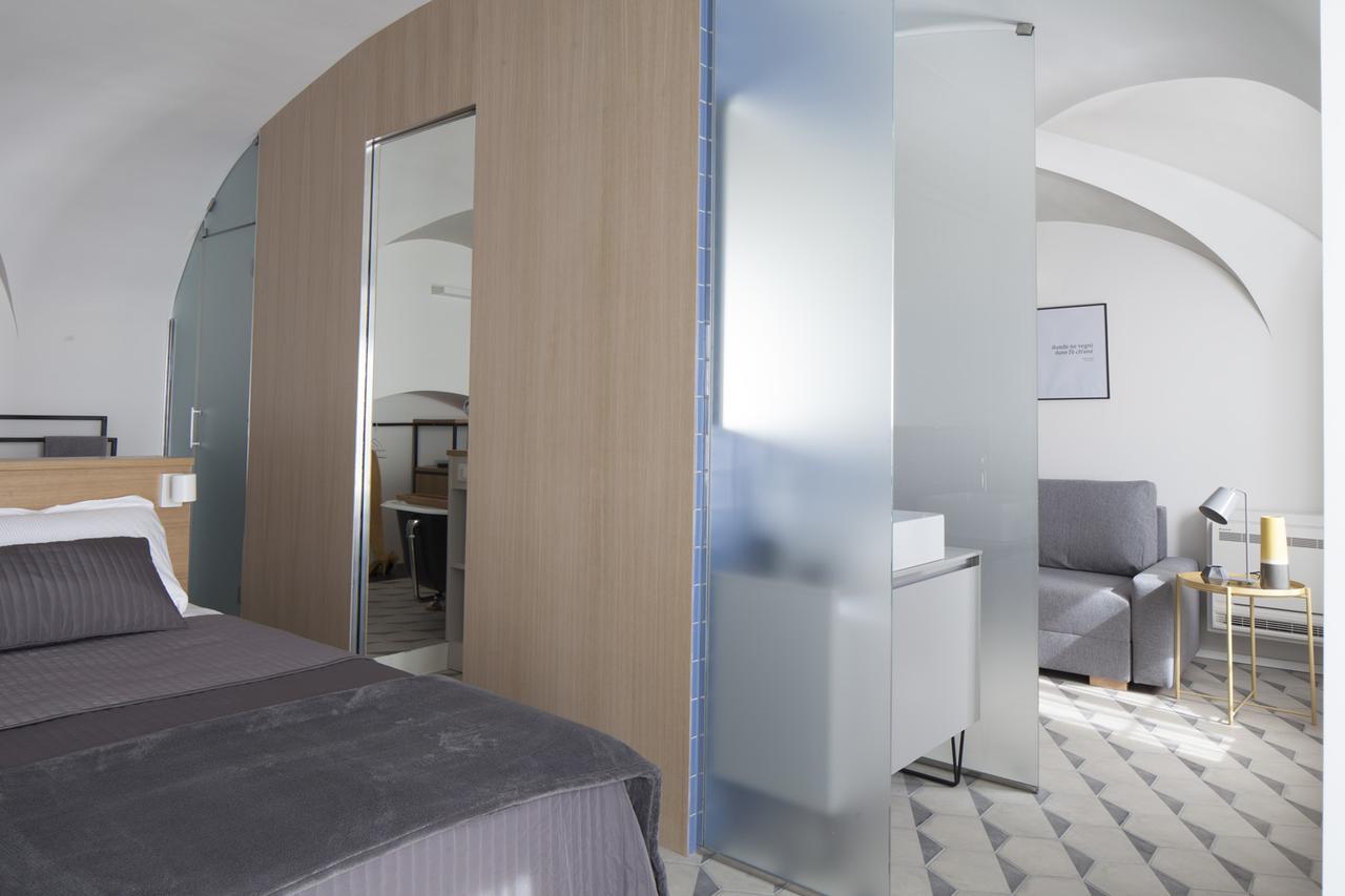 Genova Suite Art Bagian luar foto