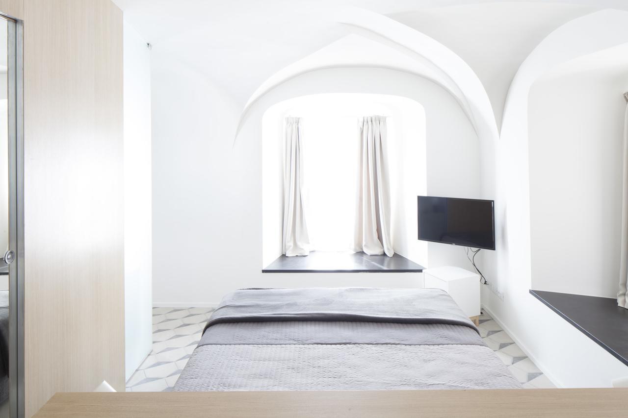 Genova Suite Art Bagian luar foto