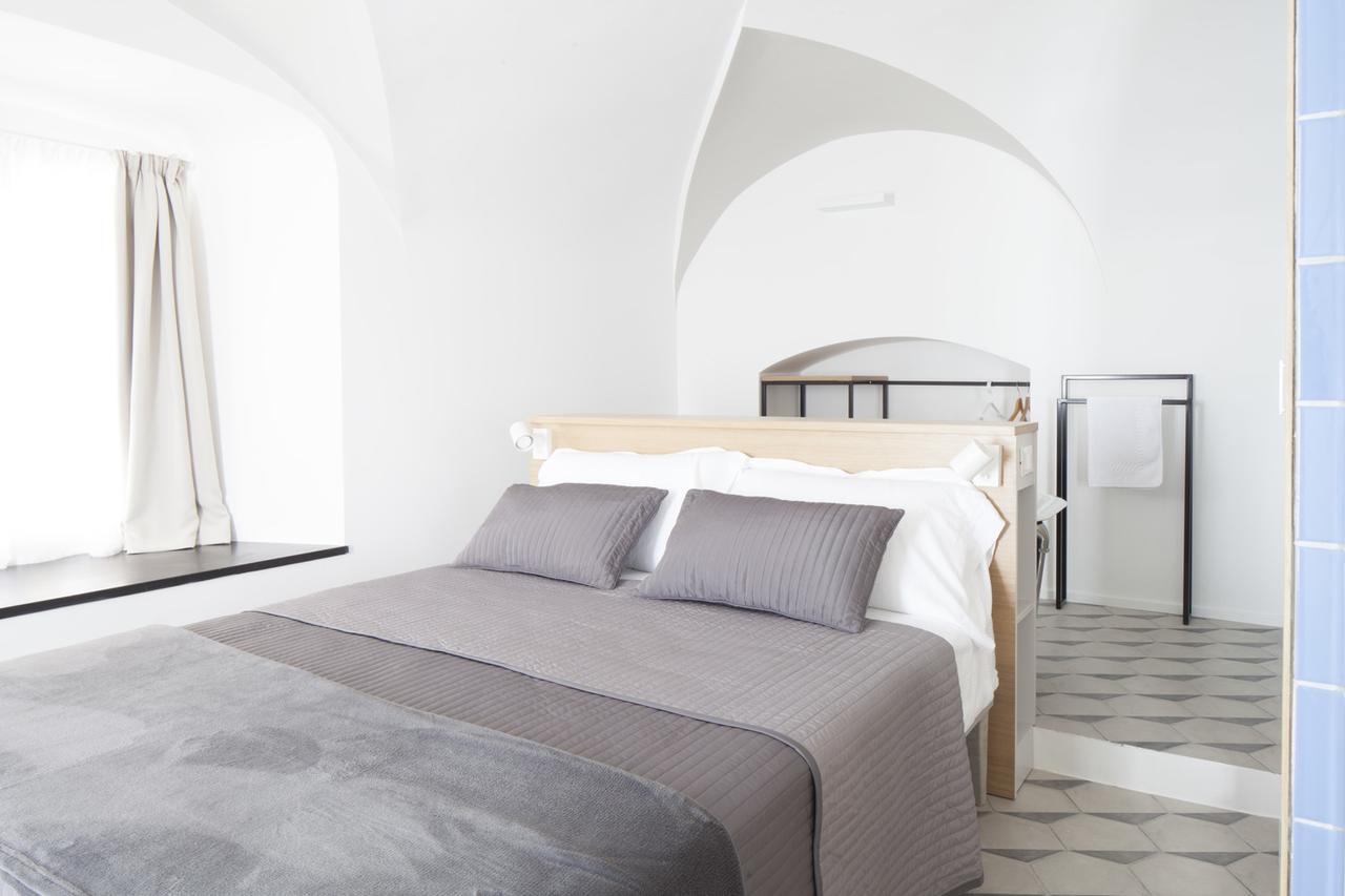 Genova Suite Art Bagian luar foto
