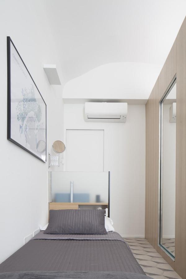 Genova Suite Art Bagian luar foto